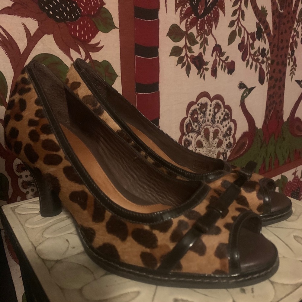 Leopard print faux fur heels